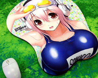 《超級索尼子巨乳滑鼠墊》終於能夠親手體驗G罩杯的觸感?