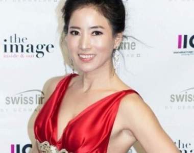 《凍齡健美主婦》這不是51歲的身材和外貌吧??!!