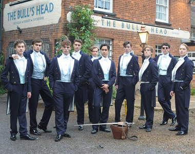 英大學驚悚片《POSH》會讓英倫控熱血沸騰的卡司集合