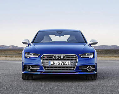 小改款《Audi A7 Sportback》熱血性能版S7也一起報到