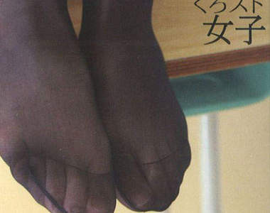 黑絲襪寫真集　最透膚的性感神器大放送