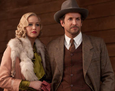 電影《惡女心計》珍妮佛勞倫斯為愛再演瘋女