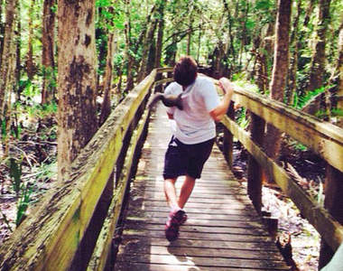 《自拍意外》自拍時請注意自身安全