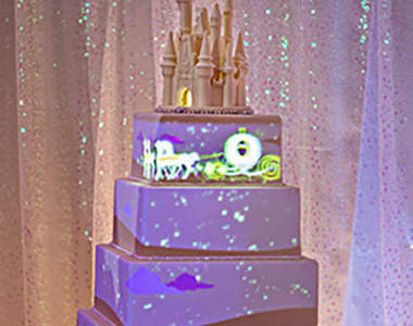 超夢幻《迪士尼投影蛋糕》不知道動態蛋糕吃起來口感是?