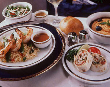 《頭等艙飛機餐》就算在空中也是五星級享受