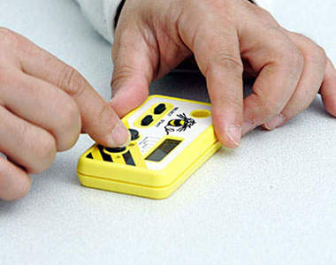 任天堂手把的連射地獄　遙想當年手按到抽筋都要贏你