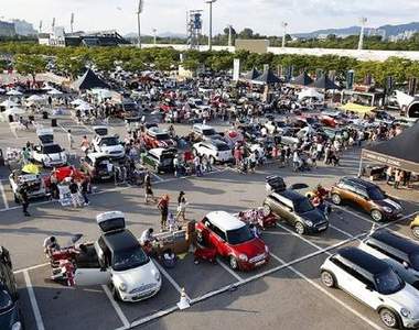 《MINI Cooper跳蚤市集》整台MINI都是我的展示館