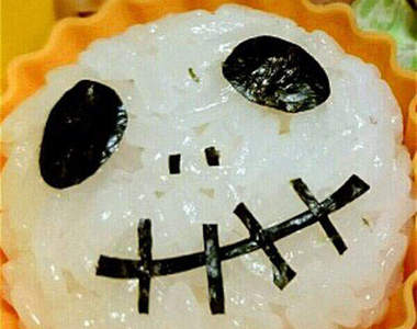 萬聖節飯糰　怎麼會有這麼可愛的營養午餐呢？