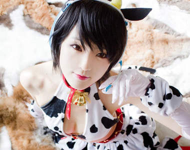 單眼皮《Raul》Cosplay 也別有一番風味