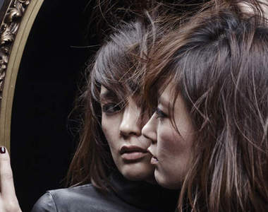 恐怖電影雙生靈　有一個人站在你的後面而且非常火