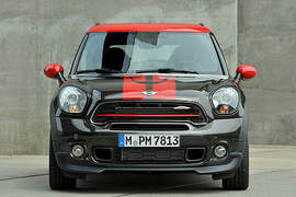小改款《Mini Paceman JCW》跨界迷你也有性能味 小改款《Mini Paceman JCW》跨界迷你也有性能味