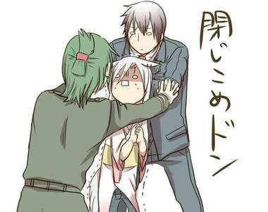 新種牆壁咚《完全包圍咚》多人數也適用的新流行爆誕？