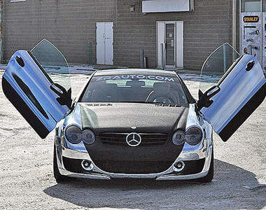 ZR Auto改造《賓士SL55 AMG》改成這麼閃沒問題嗎?