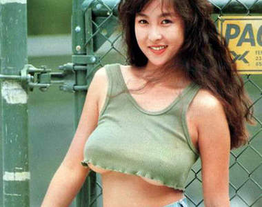 元祖寫真女皇加藤麗子（星野麗子）　久違11年之後變身超凍齡魔美女