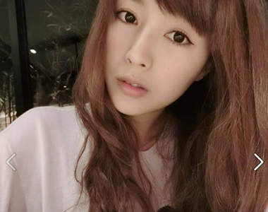 林舒語(黎兒)　昔日威寶妹還是那麼樣滴美捏 