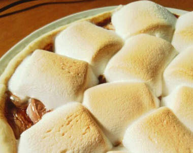 簡單《棉花糖披薩》DIY　用剩下的餃子皮就能輕鬆完成♪