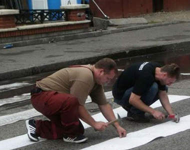 《戰鬥民族》18張讓你無法理解的無言照片www