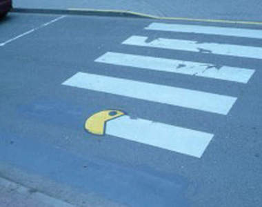 《遊戲街頭塗鴉》啊～斑馬線被吃掉了啦Σ(ﾟДﾟ) 