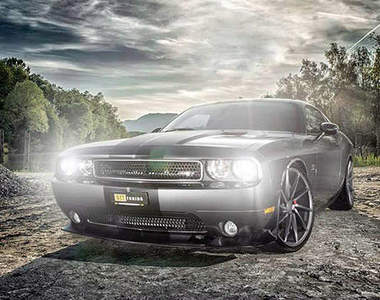 馬力720匹《Dodge Challenger》這樣的肌肉誰受得了？