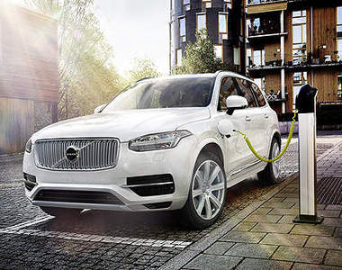 新世代《Volvo XC90》瑞典首都亮麗登場