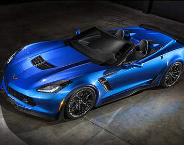 馬力至少625匹《雪佛蘭Corvette Z06敞篷版》紐約火辣現身