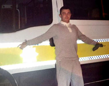 拼命挑釁警察的逃犯 這是為何天堂警察是英國人嗎？