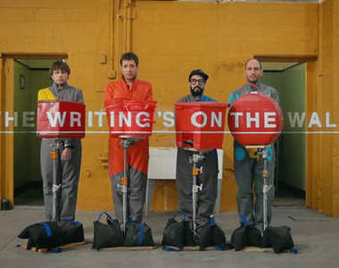 另類樂團《OK Go》視覺錯位MV 這次看了頭好暈啊~