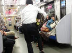 日本《電車熱唱大叔》如果這在台灣絕對會有影片版(笑) 日本《電車熱唱大叔》如果這在台灣絕對會有影片版(笑)