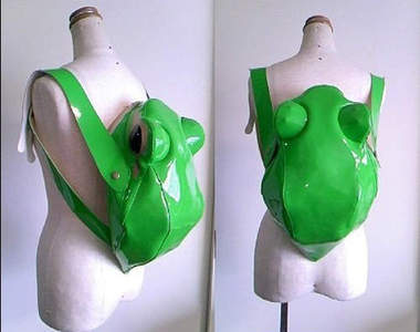 Twitter爆紅《青蛙包包》虎頭包後新旋風誕生