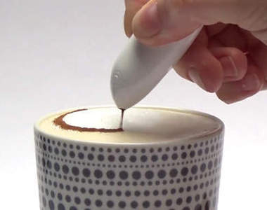 超作弊《拉花筆》輕鬆簡單就可以畫出漂亮的圖案