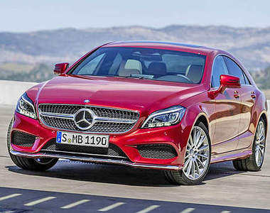 2015年式《賓士CLS》閃亮亮車頭燈超吸睛