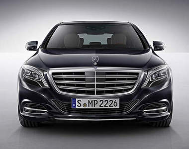 V12引擎助陣《賓士S600》強力黑頭車現身底特律