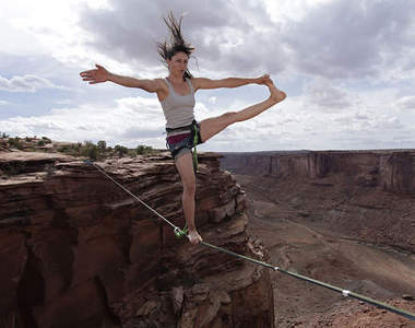 《24張玩命照片》一不小心的話就會真的掉性命
