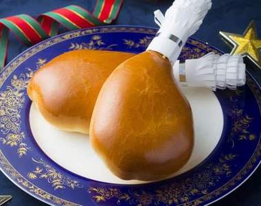 《大阪新阪急飯店聖誕節商品》在哪裡都可以吃的烤雞與蛋包飯！？來晚了就沒有囉～