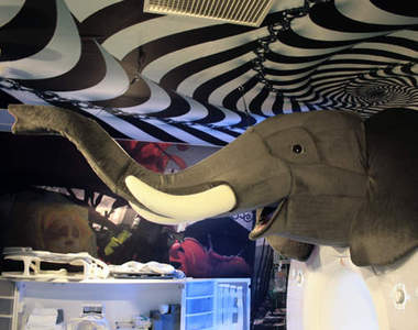 超另類醫院裝潢《江戶川病院》病人真的有辦法好好修養嗎...