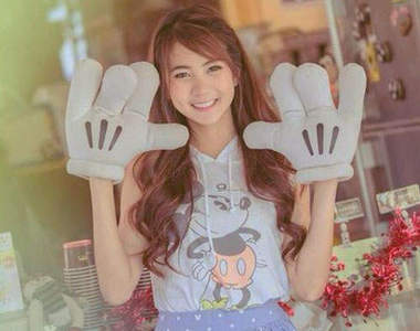 泰國正妹Fonfonn Prt 學生服美照也太可愛了吧