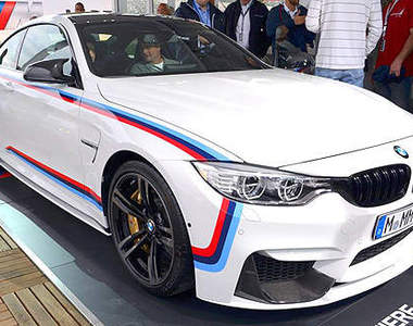 殺氣勁裝上身《BMW M4》看阿布達比再出手