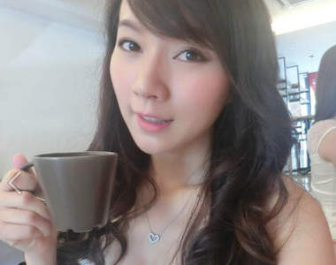 大馬乾杯妹吳巧兒　再忙也要跟你喝杯咖啡