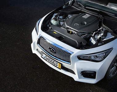 2.0升引擎入列《Infiniti Q50》心臟小顆一樣夠力？