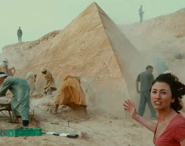 恐怖電影《金字塔》挖墳就要有被詛咒的準備...