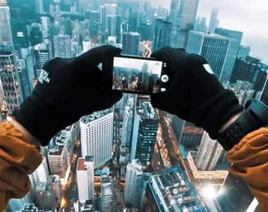 香港超高層大樓美景　我都尿褲子他們還有心情拍照！？