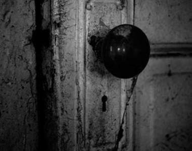 美國《都市傳傳說》半夜的敲門聲你千萬不要開門