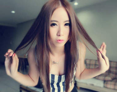 李佩怡 (Gennie Peiyee)大馬網路界的一枚萌妹子