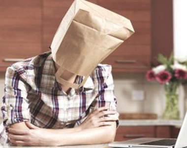 2014年度《丟臉事件排行榜之科技業篇》自己打自己的臉真的是尷尬到極點了(囧)