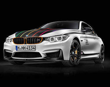 限量《BMW M4 DTM冠軍版》裡裡外外都熱血