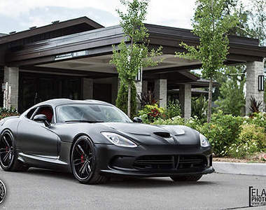 馬力700匹《SRT Viper》看Inspired Autosport怎麼改