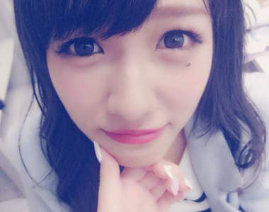 瞬殺絕技《抬下巴》牆壁咚之後的下一股流行就決定是你惹♥