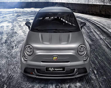 《Abarth 695 Biposto》史上最速《Fiat 500》駕到