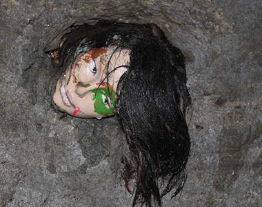 伊豆墓場洞窟 探訪傳聞中的B級恐怖景點