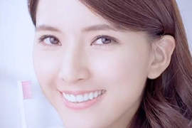 怦然美女 陳匡怡 刷樂女孩廣告太美看不膩啦 怦然美女 陳匡怡 刷樂女孩廣告太美看不膩啦